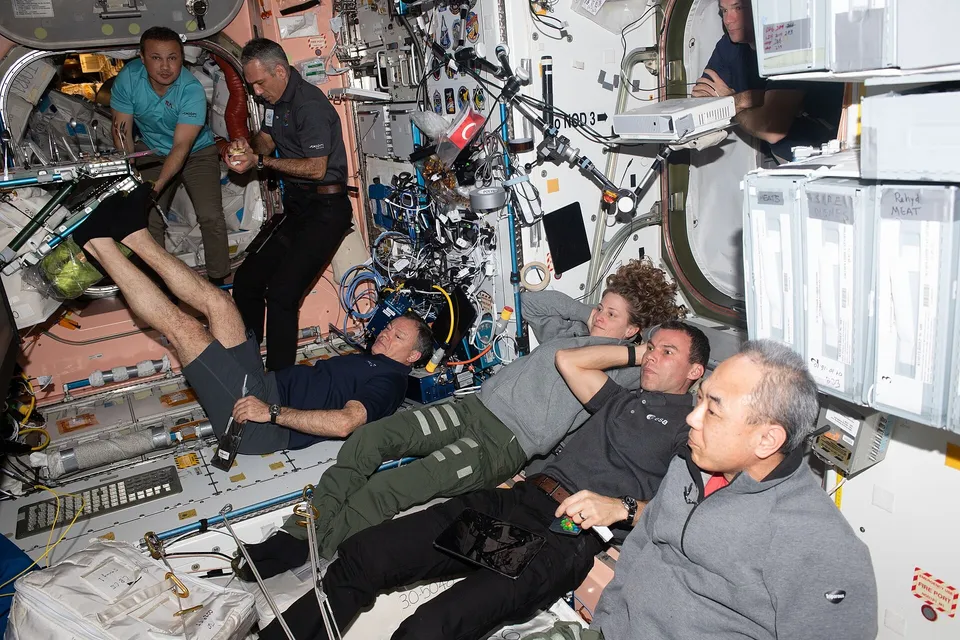 Uluslararası Uzay İstasyonunda Ax-3 ve Expedition 70 ekipleri