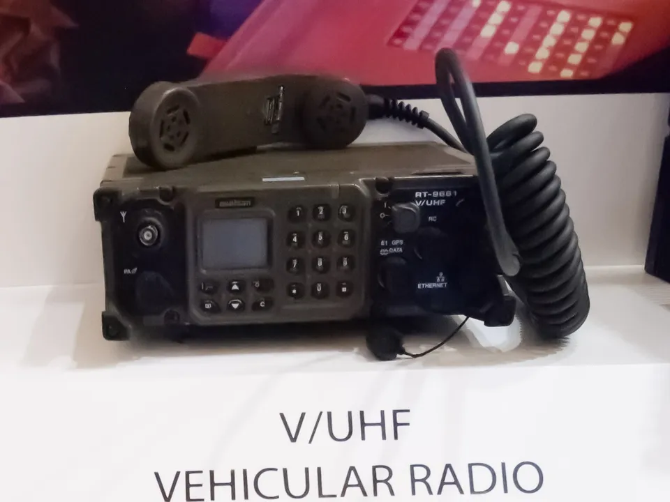 ASELSAN V/UHF araç telsizi